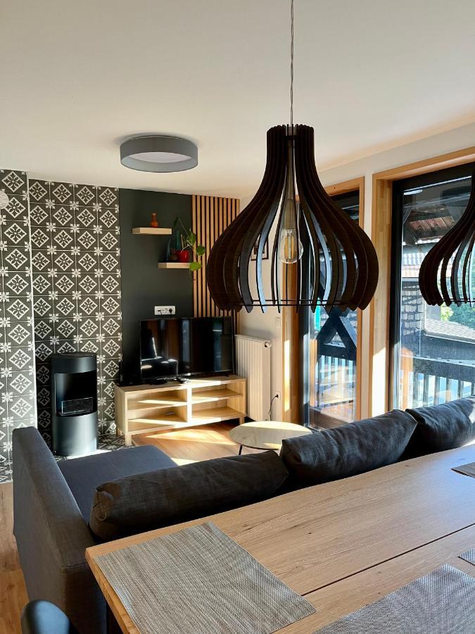 Apartments Pri Fencu Jesenice Eksteriør bilde
