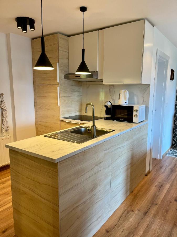 Apartments Pri Fencu Jesenice Eksteriør bilde