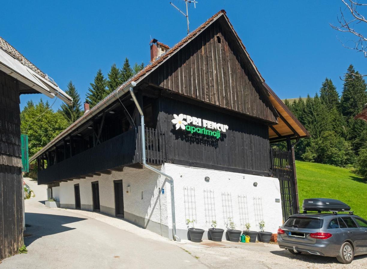 Apartments Pri Fencu Jesenice Eksteriør bilde