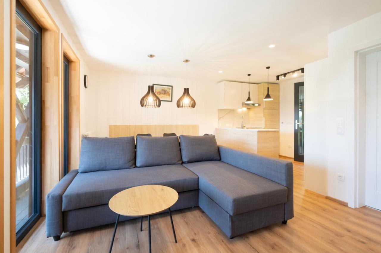 Apartments Pri Fencu Jesenice Eksteriør bilde