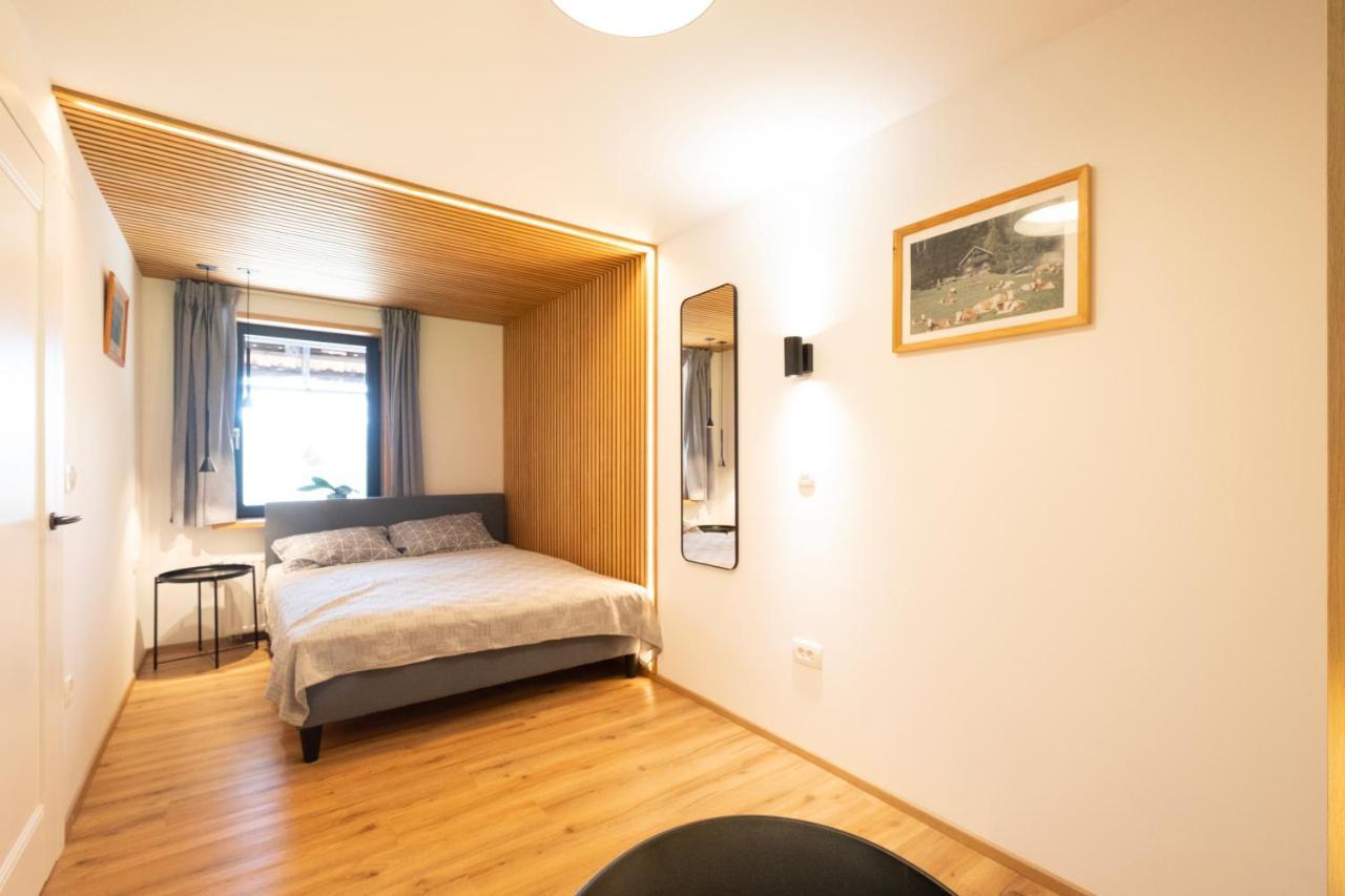Apartments Pri Fencu Jesenice Eksteriør bilde