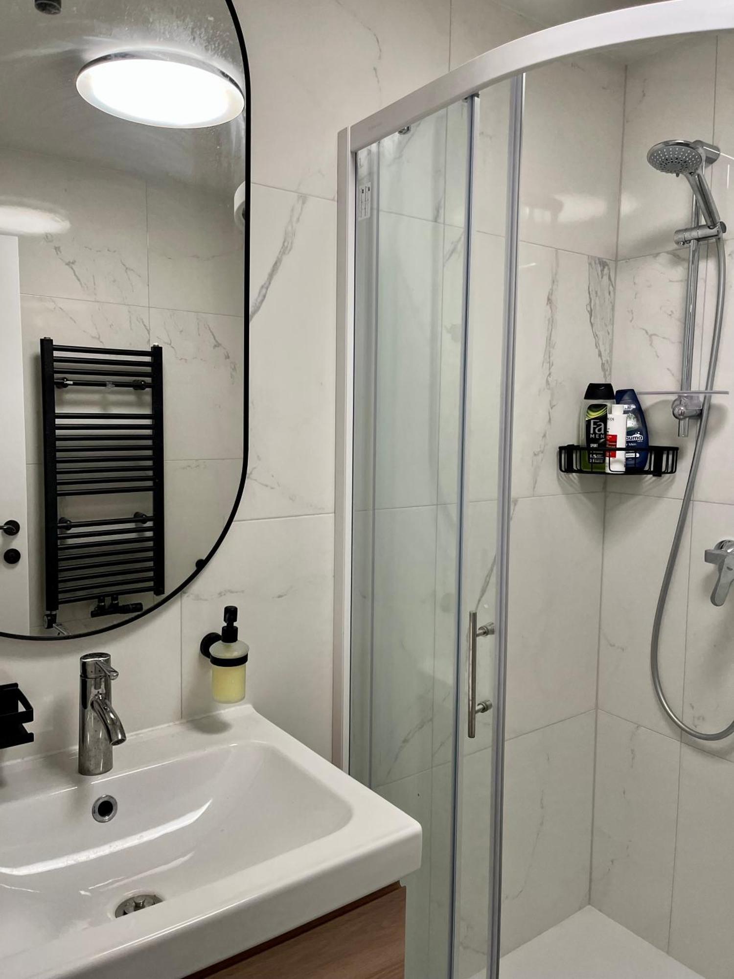 Apartments Pri Fencu Jesenice Eksteriør bilde