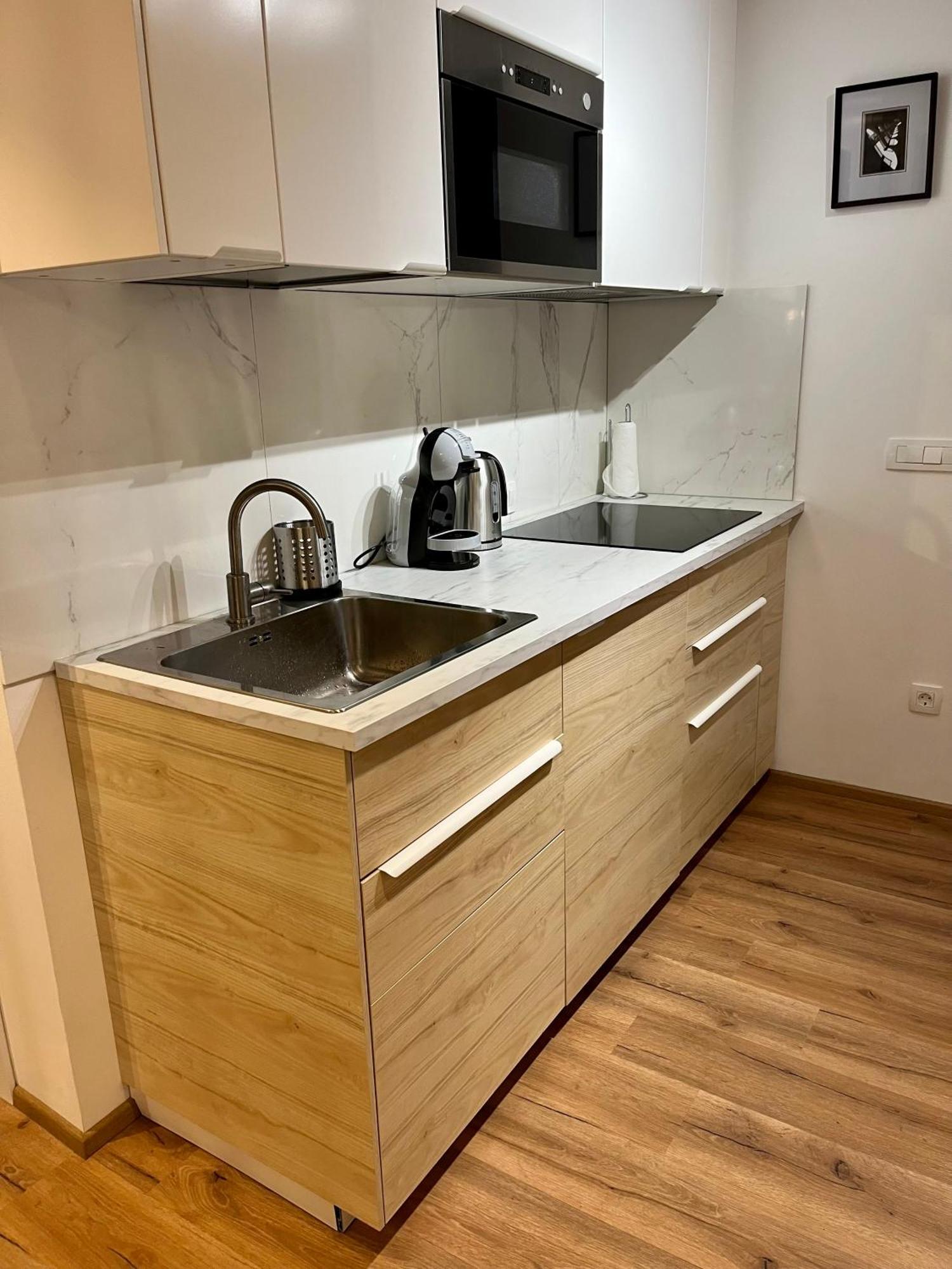 Apartments Pri Fencu Jesenice Eksteriør bilde